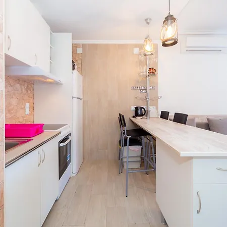 Alegria Id49 דירה